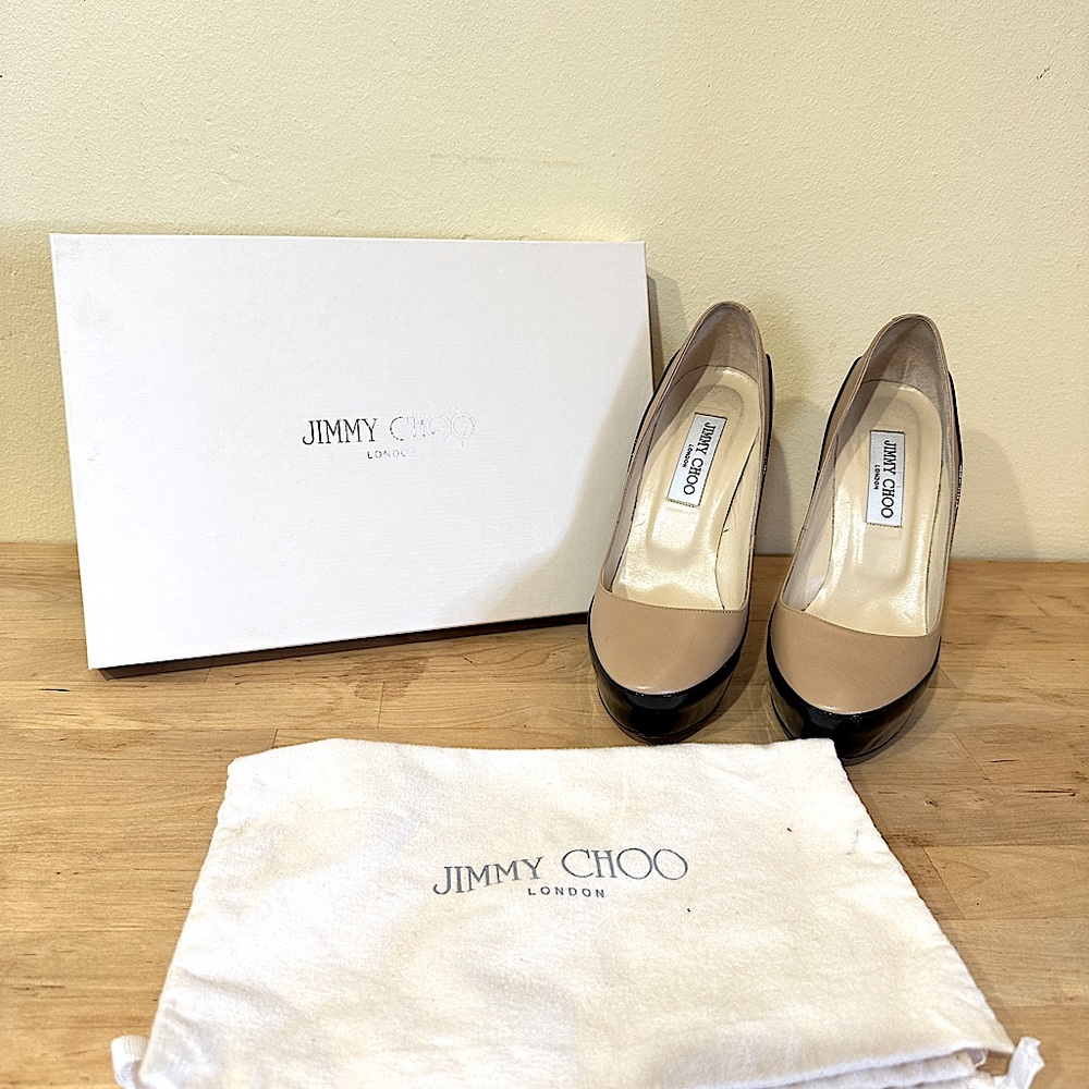 Jimmy Choo calf/patent Nude/black size 37.5 heels